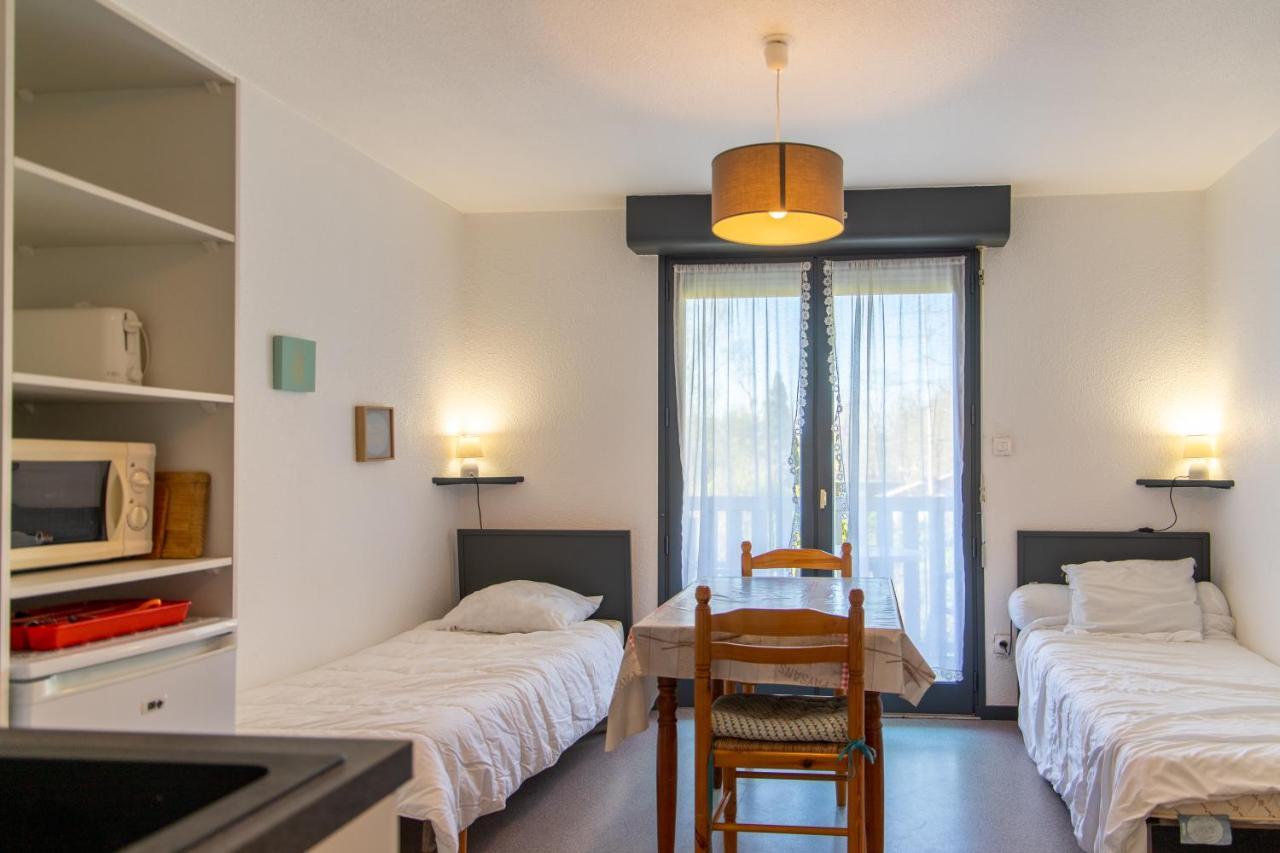 Appartement T1 A 300M Des Thermes De Barbotan Bagian luar foto